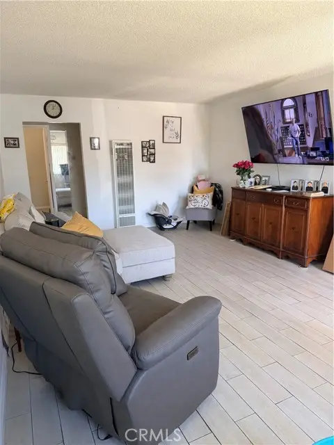 24422 Albatross, Wilmington, CA 90744 - #3