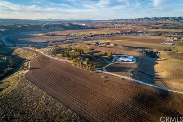 7201 Airport Road, Paso Robles, CA 93446 - #2