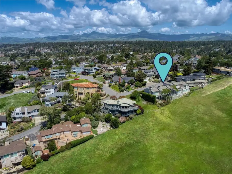 404 Huntington Road, Cambria, CA 93428 - #3