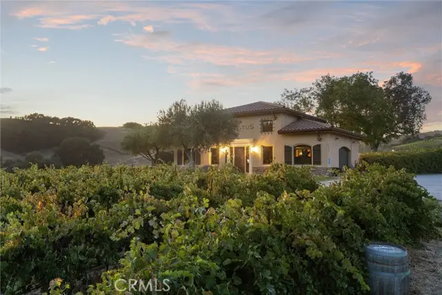 3000 Oakdale Rd., Paso Robles, CA 93446 - #1