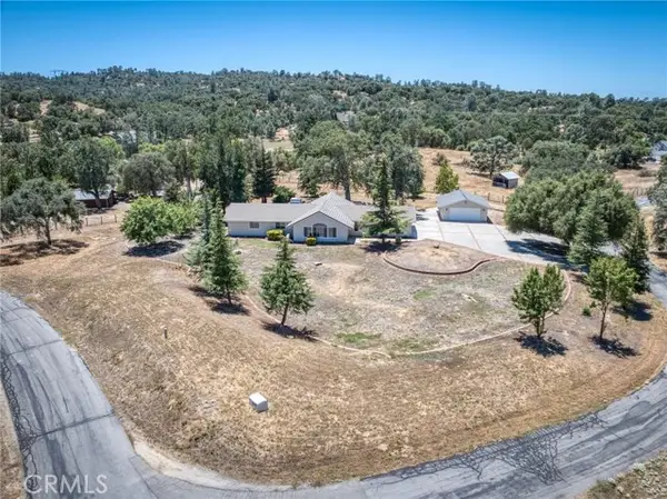 32115 Turkey Track, Auberry, CA 93602