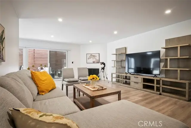 2648 State Street  #25, Santa Barbara, CA 93105 - #3