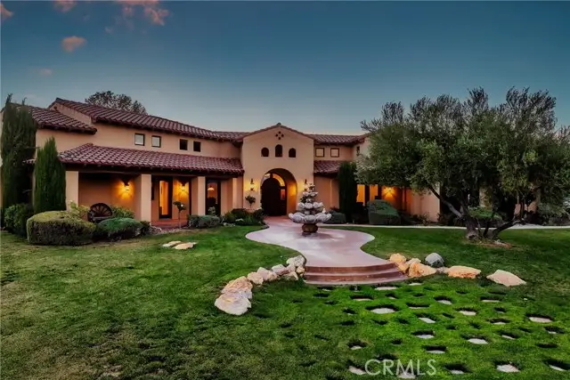 3130 Oakdale Rd., Paso Robles, CA 93446 - #3