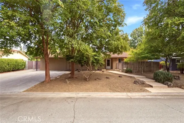 33 Lawnwood Drive, Chico, CA 95926 - #3