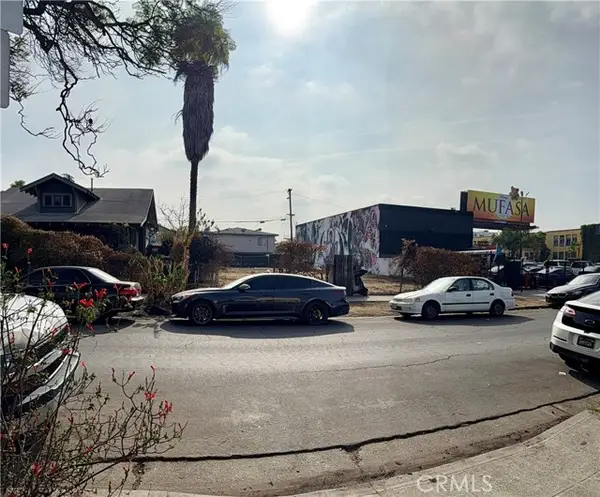 6132 Romaine Street, Los Angeles, CA 90038