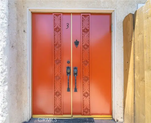 14947 Dickens Street  #3, Sherman Oaks, CA 91403