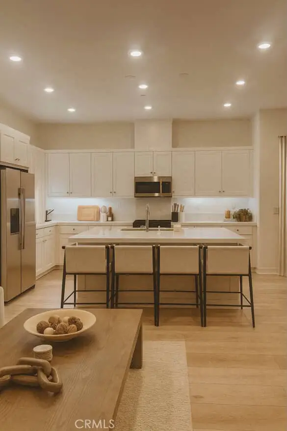 27228 Diamond Peak Lane  #301, Valencia, CA 91381