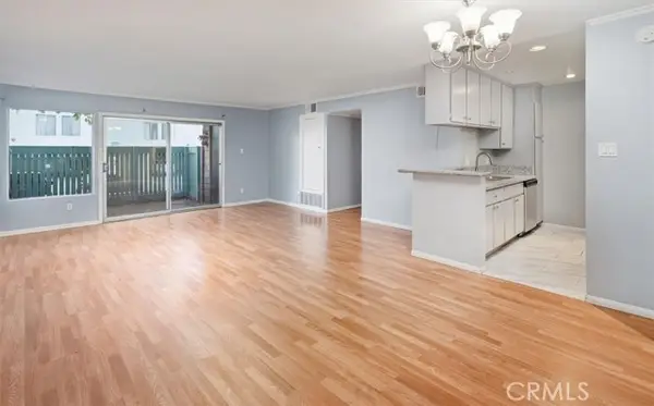 5700 Etiwanda Avenue  #154, Tarzana, CA 91356