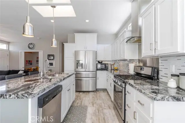 11 Oxford Way, Northridge, CA 91324 - #3