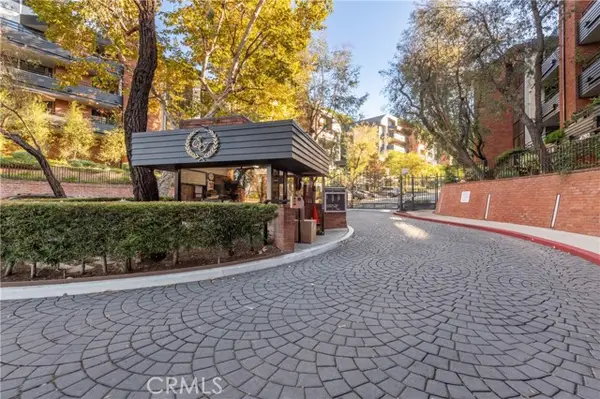 4774 Park Encino  #206, Encino, CA 91436