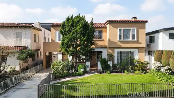 137 Hamilton Drive, Beverly Hills, CA 90211