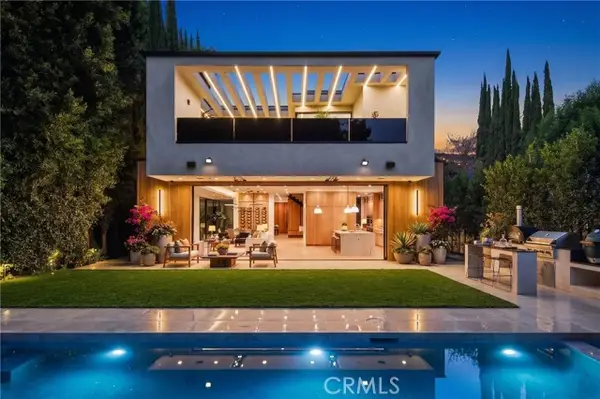 14812 Huston Street, Sherman Oaks, CA 91403