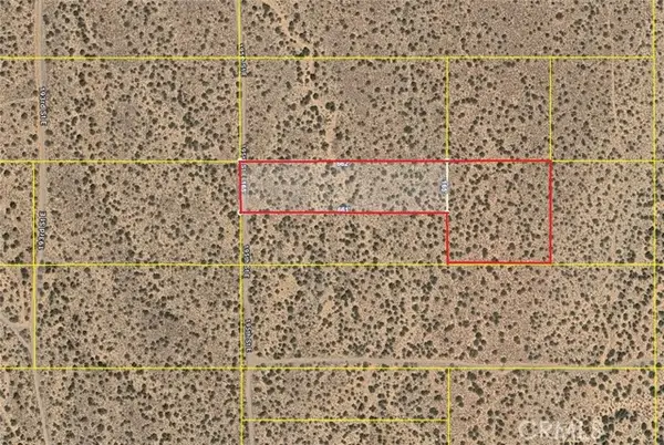 31100 195th St E, Llano, CA 93544
