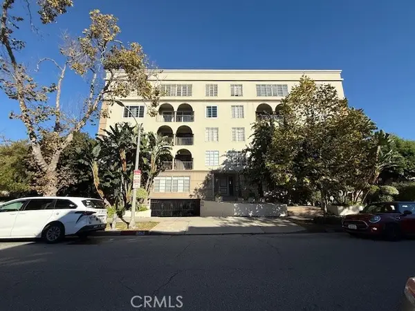 434 Canon  #202, Beverly Hills, CA 90212