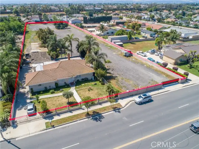 527 Philadelphia, Ontario, CA 91762 - #1