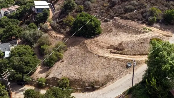 1 Donlin Lane, Newbury Park, CA 91320