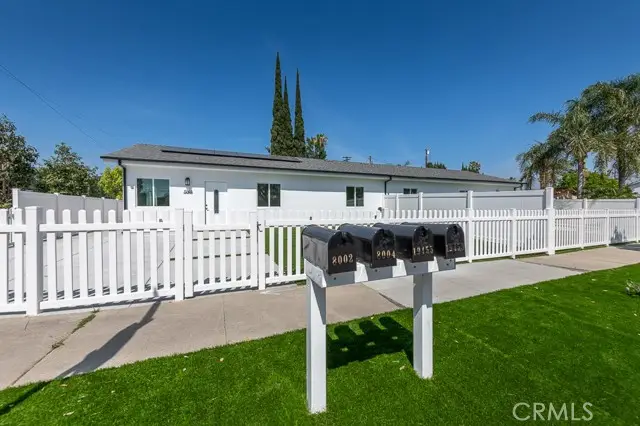 19453 Strathern Street, Reseda, CA 91335 - #2