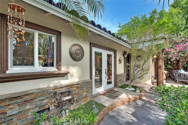 17419 Cohasset, Van Nuys, CA 91406 - #1
