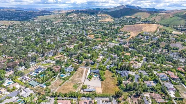 1631 Hauser Cir, Thousand Oaks, CA 91362 - #3