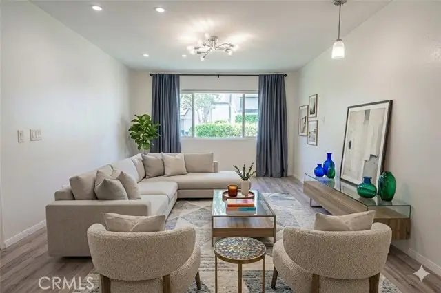 1342 Hillcrest  #17, Thousand Oaks, CA 91362 - #1