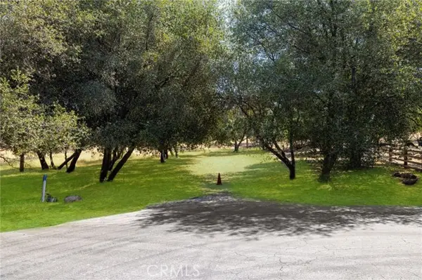 1 Kirkham Court, Keene, CA 93531