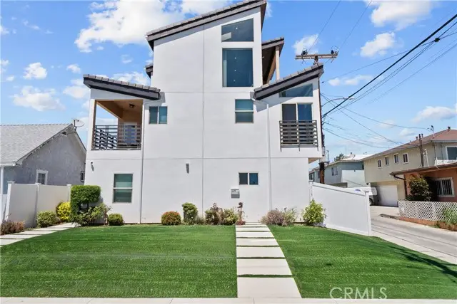 1013 La Palma, Inglewood, CA 90301 - #2