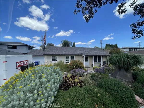 17435 Runnymede Street, Van Nuys, CA 91406