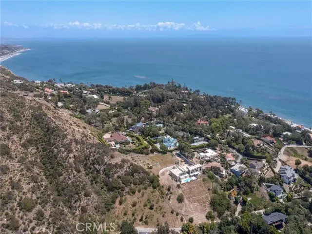 27061 Sea Vista Dr., Malibu, CA 90265 - #3
