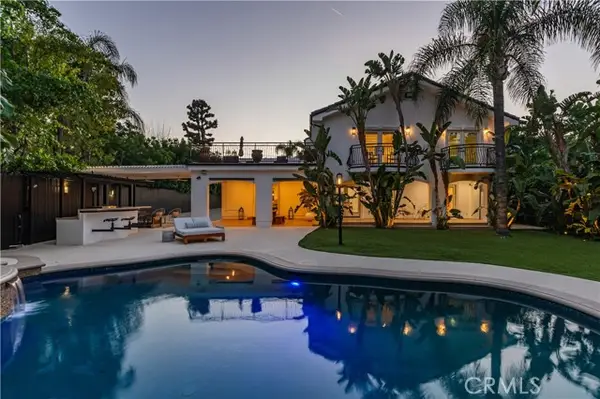 5242 Topeka Drive, Tarzana, CA 91356