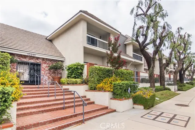 10201 Mason  #62, Chatsworth, CA 91311 - #1
