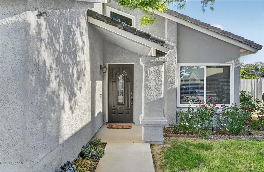 834 Avenue J6, Lancaster, CA 93535 - #2