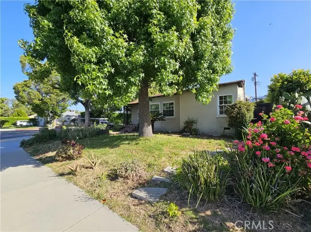 863 Omar Street, Glendale, CA 91202 - #1