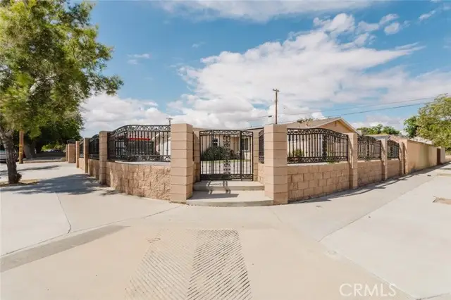 45437 Andale Avenue, Lancaster, CA 93535 - #2