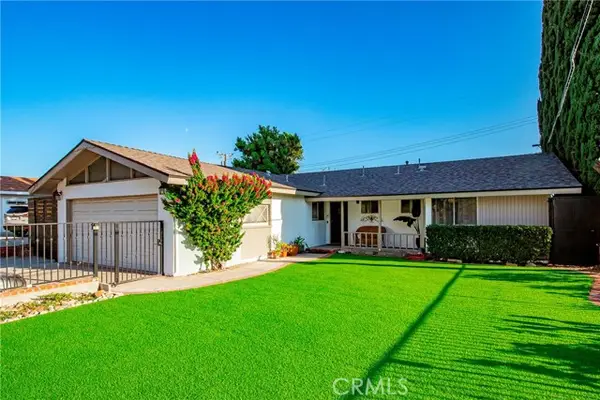 19776 Merryhill Street, Canyon Country, CA 91351