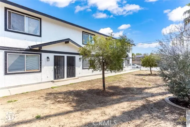 900 Pacheco, Bakersfield, CA 93307 - #3
