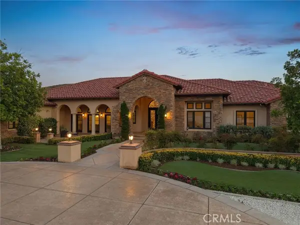 10727 Stallion Ranch Road, Sunland, CA 91040