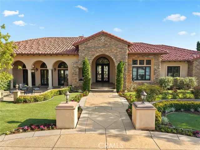 10727 Stallion Ranch Road, Sunland, CA 91040 - #3