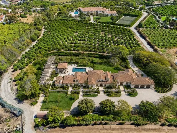 25 Encino, Camarillo, CA 93010