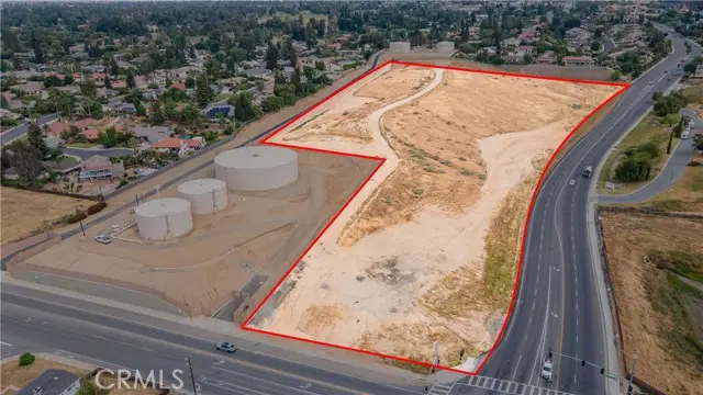 3000 Fairfax Road, Bakersfield, CA 93306 - #1