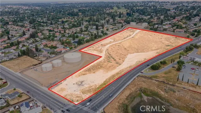 3000 Fairfax Road, Bakersfield, CA 93306 - #3