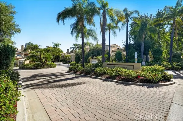23845 Del Monte  #67, Valencia, CA 91355