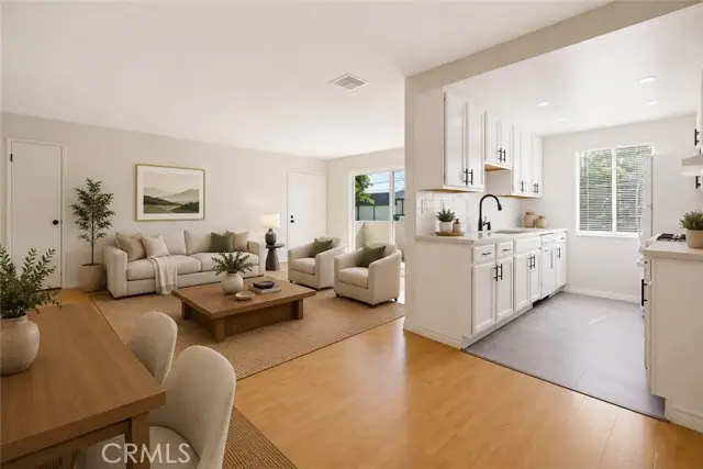 5055 Coldwater Canyon Avenue  #105, Sherman Oaks, CA 91423 - #3