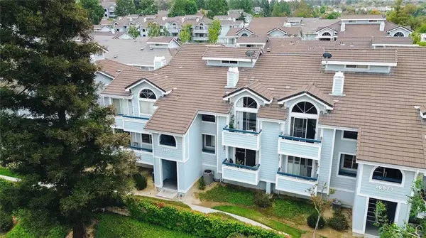 26873 Claudette St.  #112, Canyon Country, CA 91351