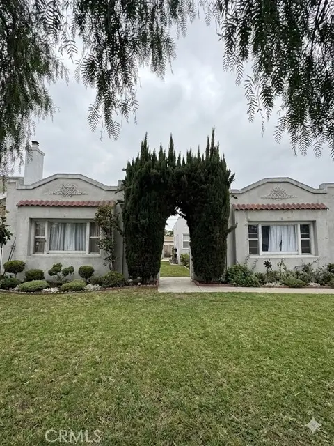 1646 52nd, Los Angeles, CA 90062