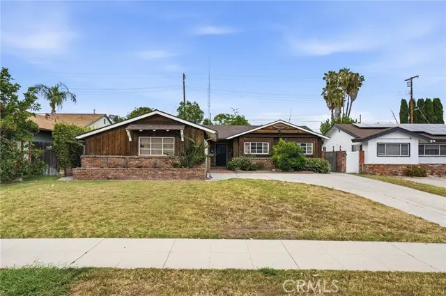 19607 Bryant, Northridge, CA 91324 - #1