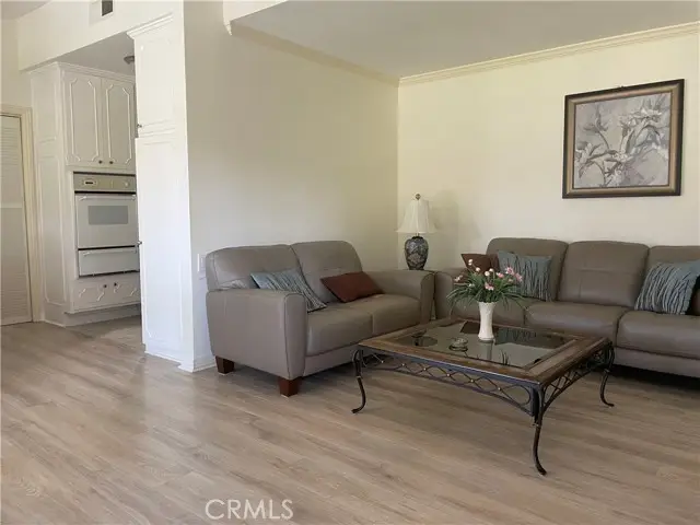 19114 AVE OF THE OAKS  #B, Newhall, CA 91321 - #3