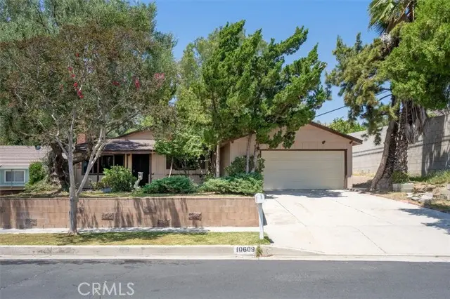 10609 Jimenez Street, Sylmar, CA 91342 - #1