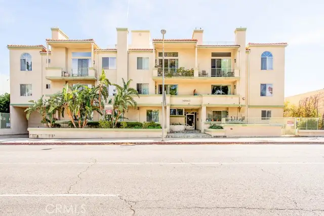 16940 Chatsworth  #206, Granada Hills, CA 91344 - #2