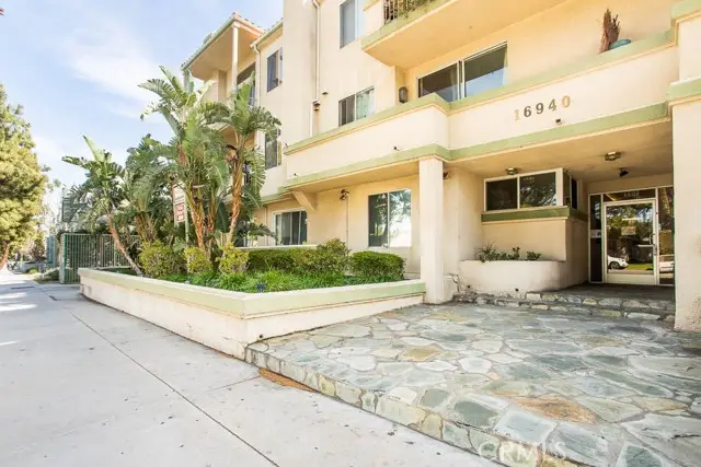 16940 Chatsworth  #206, Granada Hills, CA 91344 - #3