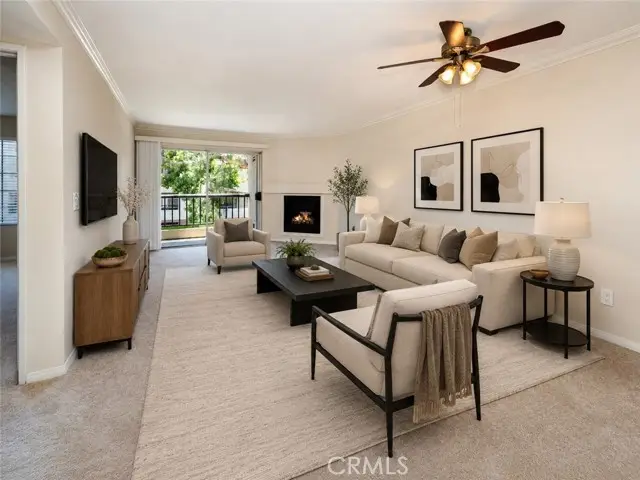 5510 Owensmouth Ave  #204, Woodland Hills, CA 91367 - #3